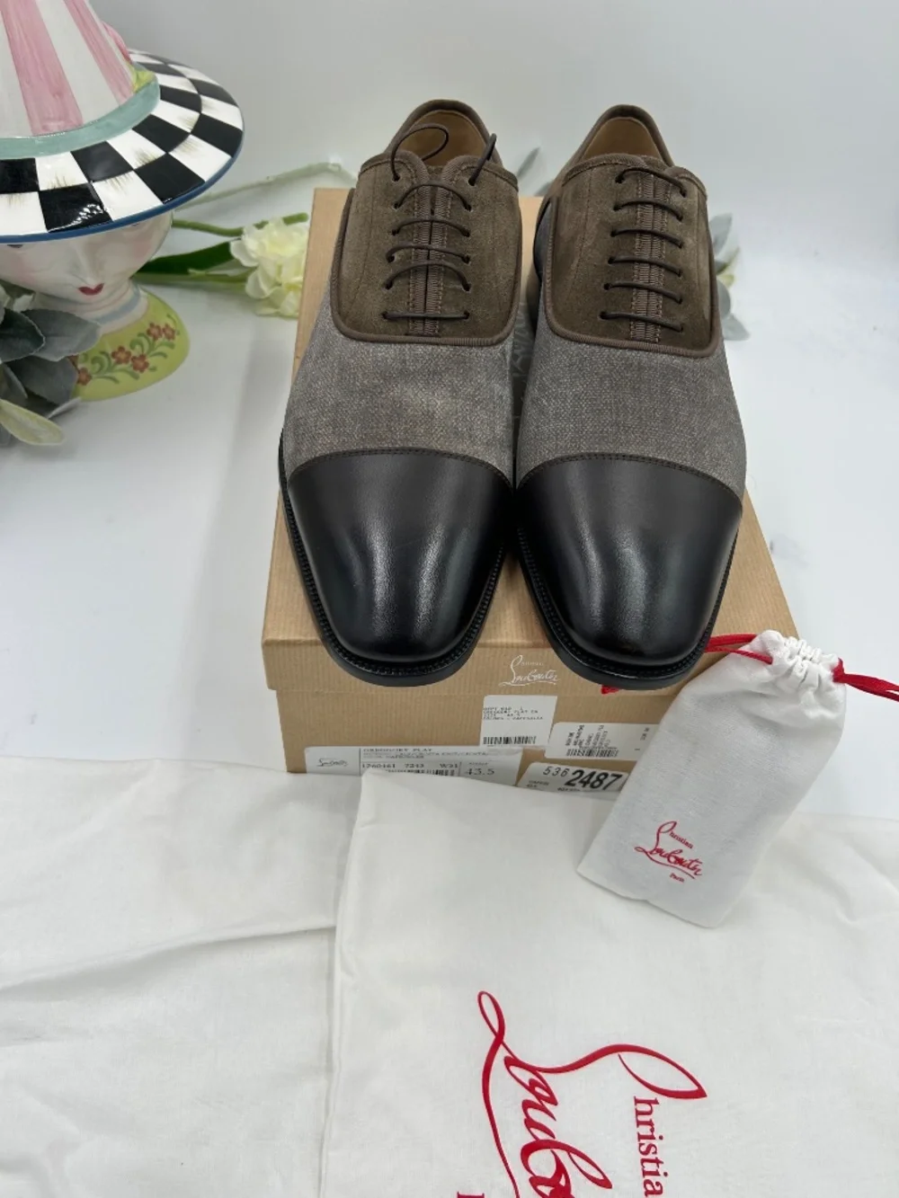 Men’s Christian Louboutin Greggory Mixed Media Oxford Shoes.  Size 43.5/10.5 US